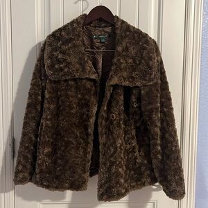 Damselle New York faux fur coat size medium